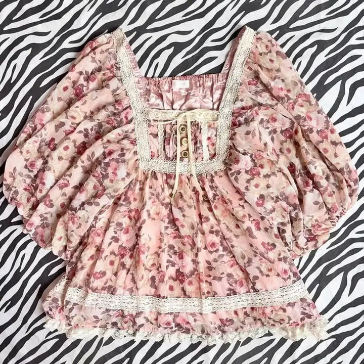 [BUNJANG] LIZLISA Classic Pink Himeji Style Tunic Blouse Culottes Argyle Knit / 고전 리즈리사 핑크 히메카지 튜닉 블라우스 큐롯 아가일니트 딸기초코