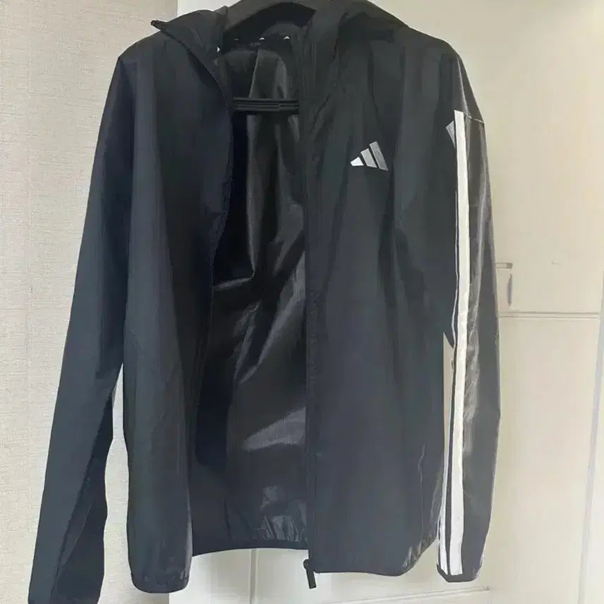 [BUNJANG] Adidas Windbreaker Black M / 아디다스 바람막이 블랙 M 신형 2회착용 급쳐