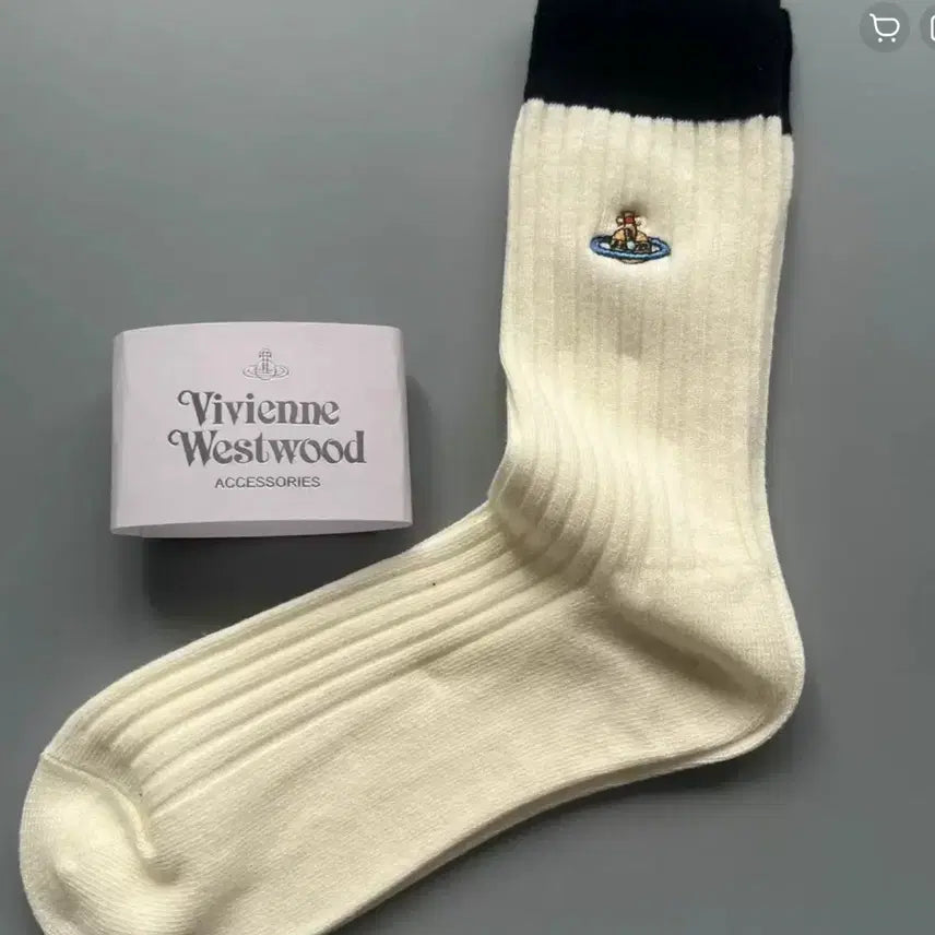 [BUNJANG] Vivienne Westwood Stripe Socks 4-Pair Set / 비비안웨스트우드 스트라이프 양말 4종세트