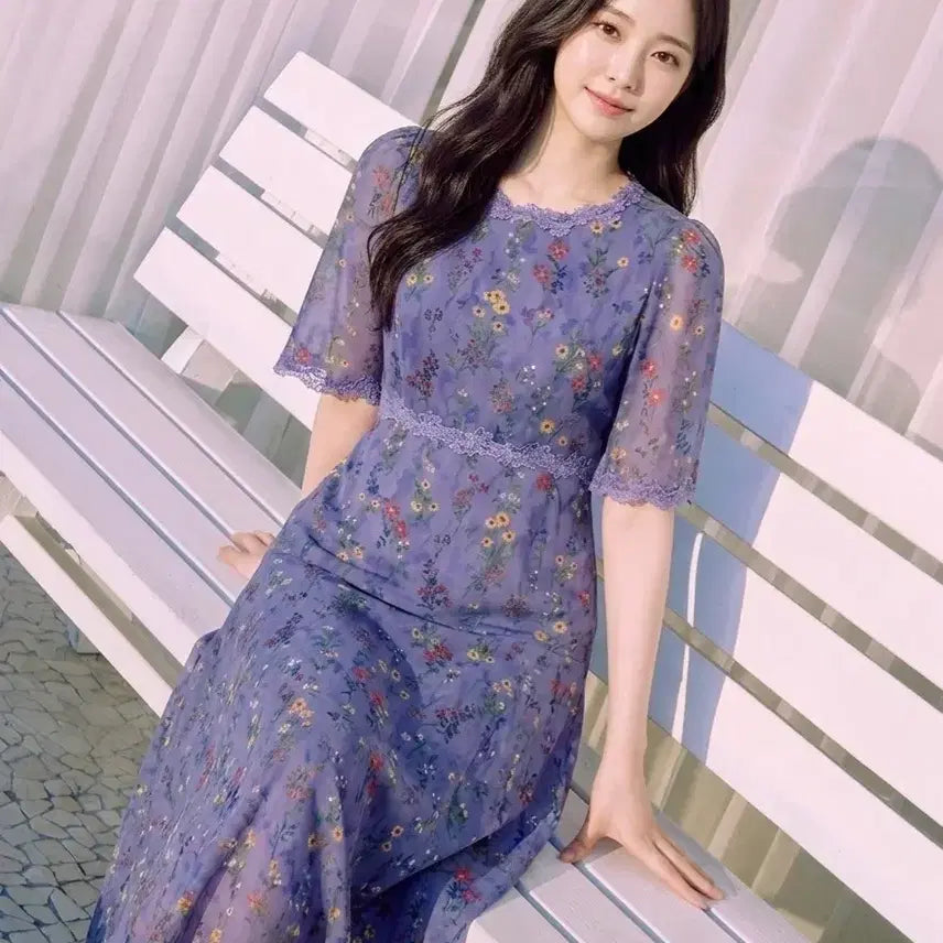 [BUNJANG] DEWL Embroidered Floral Dress / 듀엘 자수 디테일 플로럴 원피스 55~66사이즈