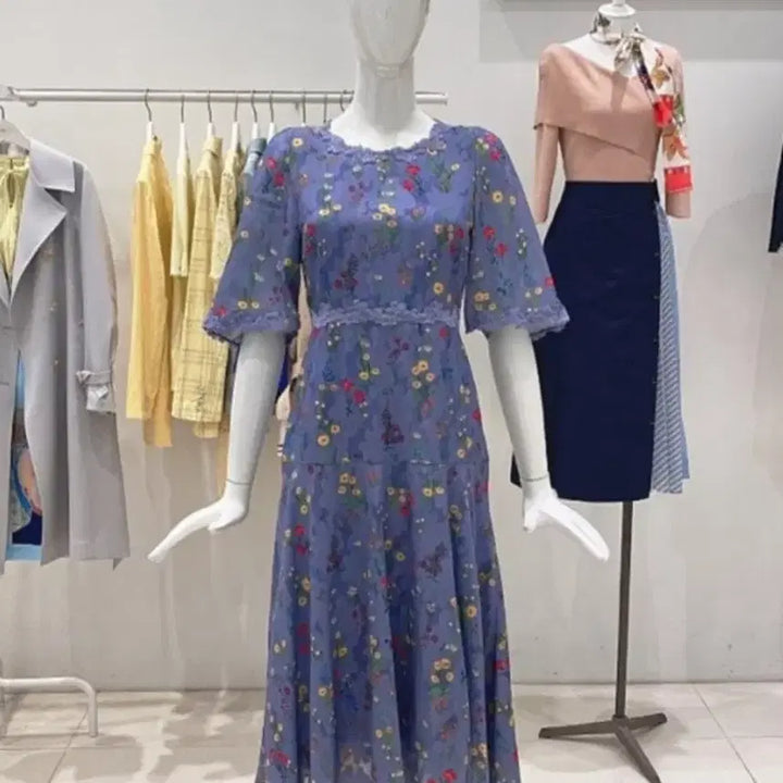 [BUNJANG] DEWL Embroidered Floral Dress / 듀엘 자수 디테일 플로럴 원피스 55~66사이즈