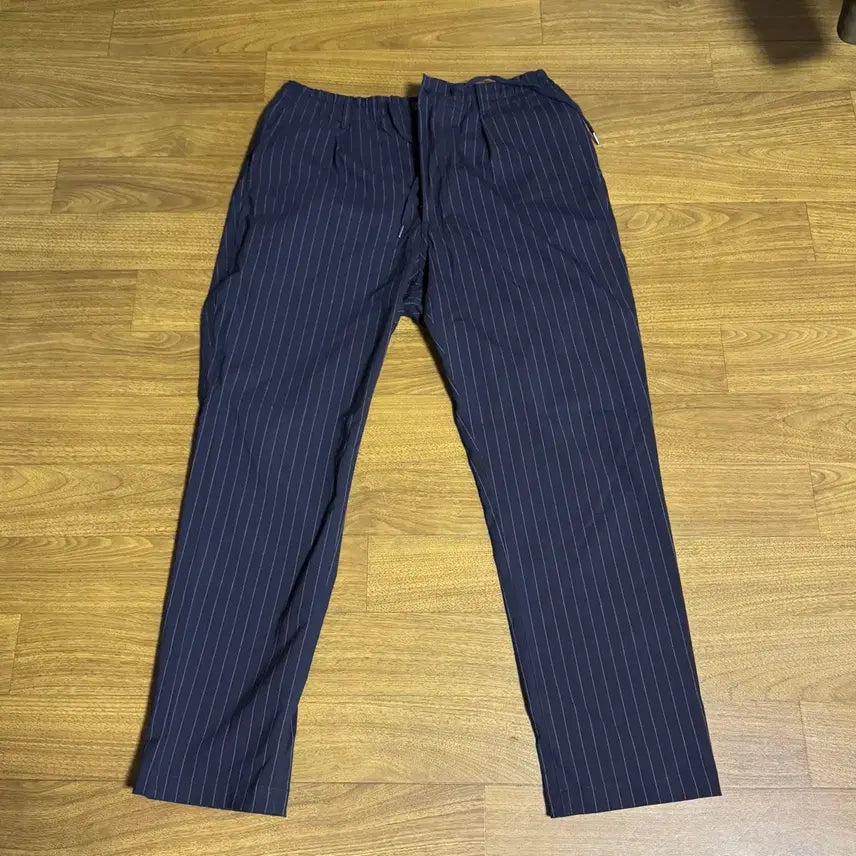[BUNJANG] Polo Pinstripe Prepster Pants Size M / 폴로 핀스트라이프 프렙스터 M 폴리 레이온 엘라스틴 혼방