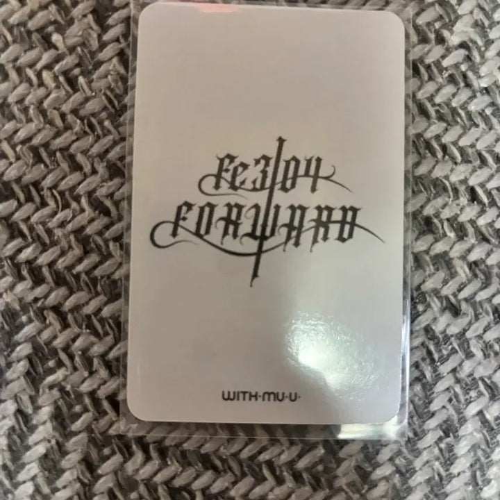[BUNJANG] NMIXX NMIXX Showcase Limited Edition Photocard (Jiwoo) / 엔믹스 노 어바웃 미 특전포카 판매합니다