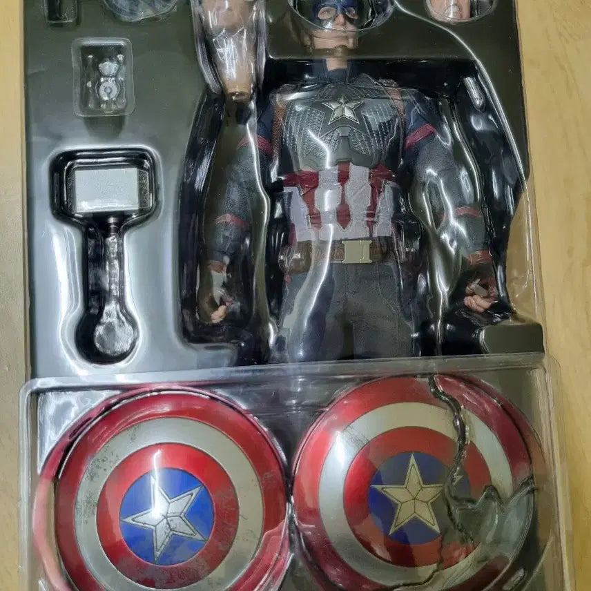 [BUNJANG] Hot Toys Avengers: Endgame Captain America Figure / 핫토이 어벤져스 엔드게임 캡틴아메리카 피규어