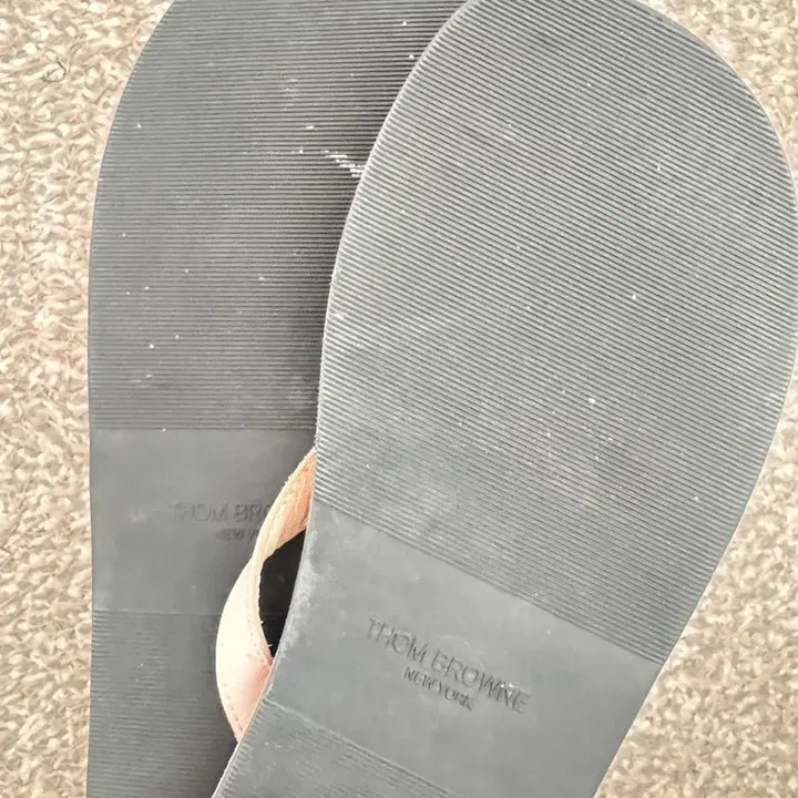 [BUNJANG] Thom Browne Vegetable Tanned Leather Flip-Flops / 톰브라운 쪼리 샌들