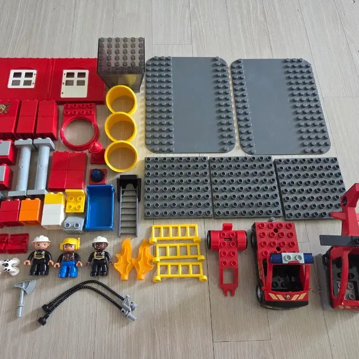 [BUNJANG] Lego Duplo Fire Station 5601 / 레고듀플로 소방서 5601