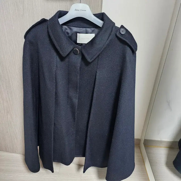[BUNJANG] Lazy Corner Cape Coat / 레이지코너 케이프 코트