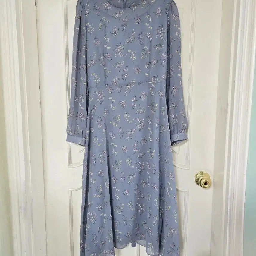 [BUNJANG] Lirienko Floral Pattern Long Dress / 리리앤코 플라워패턴 원피스