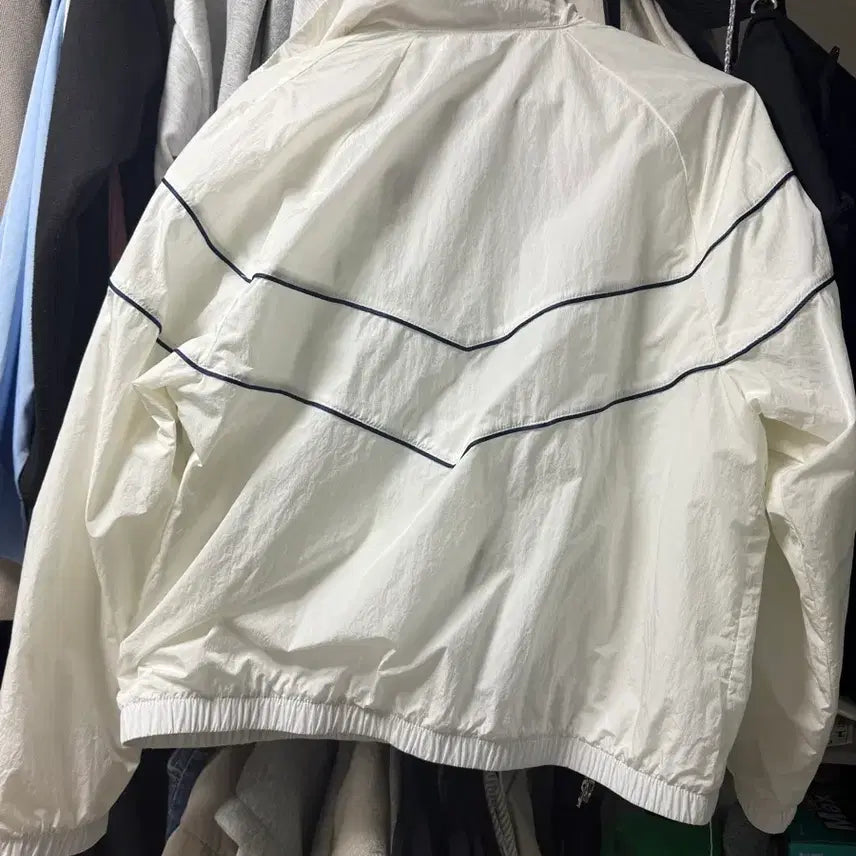 [BUNJANG] Nike Windrunner Women&
