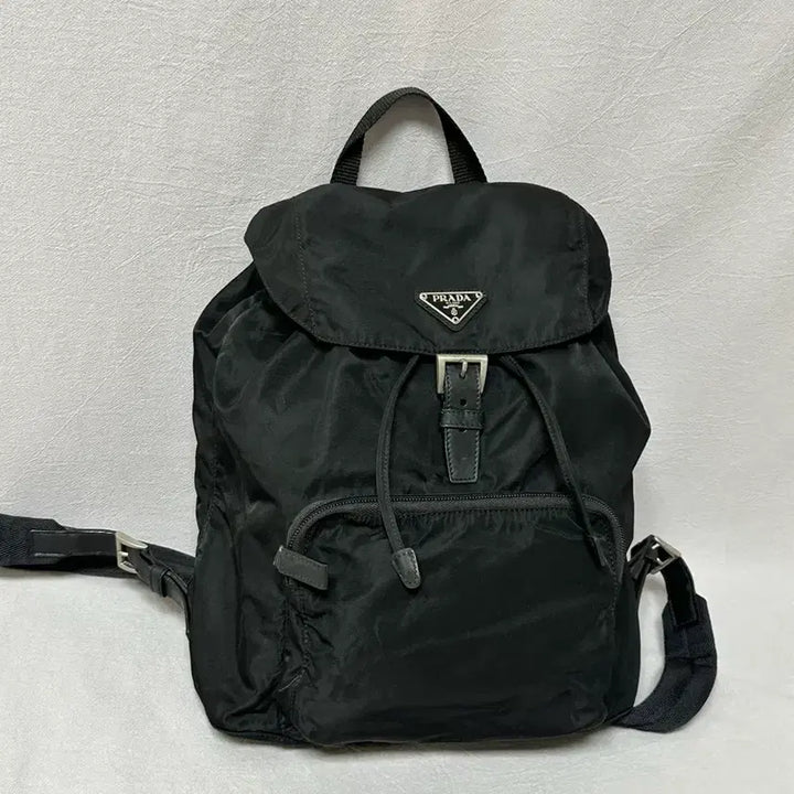 [BUNJANG] Prada One-Pocket Pocono Nylon Backpack Medium Black / 프라다 원포켓 나일론 블랙 포코노 백팩 미디움
