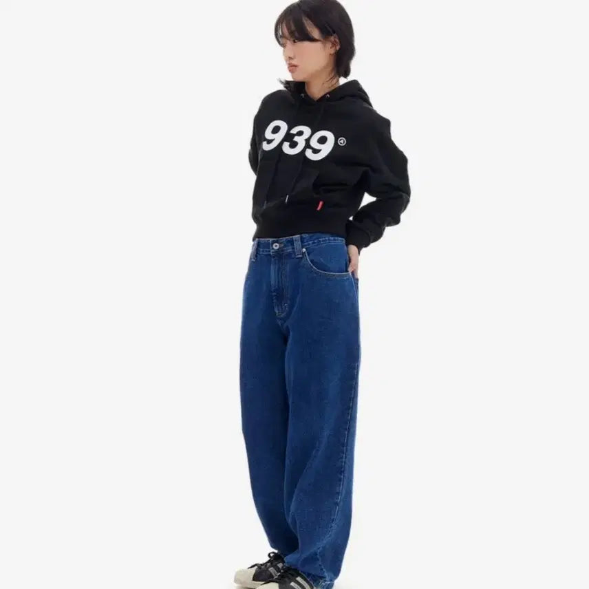 [BUNJANG] Archive Bold 939 Logo Crop Hood - Black / 아카이브 볼드 939 LOGO CROP HOOD_BLACK