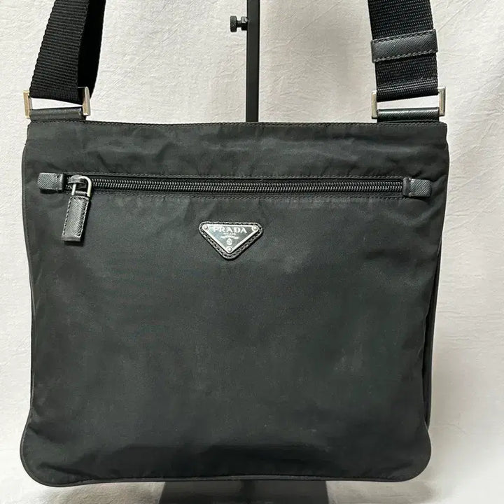 [BUNJANG] Prada Black Nylon Crossbody Bag / 프라다 블랙 나일론 크로스백 포코노