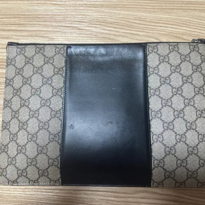 [BUNJANG] Gucci GG Supreme Clutch Bag / 구찌GG 수프림 클러치백
