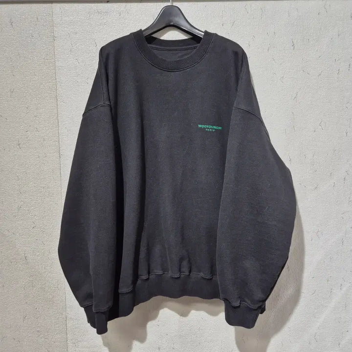 [BUNJANG] Wooyoungmi Black Sweatshirt T-shirt / 우영미 블랙 맨투맨 티셔츠