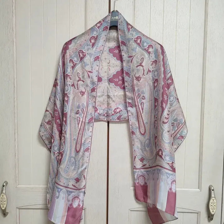 [BUNJANG] Daks Paisley Pattern Silk Scarf / 닥스 여름 스카프