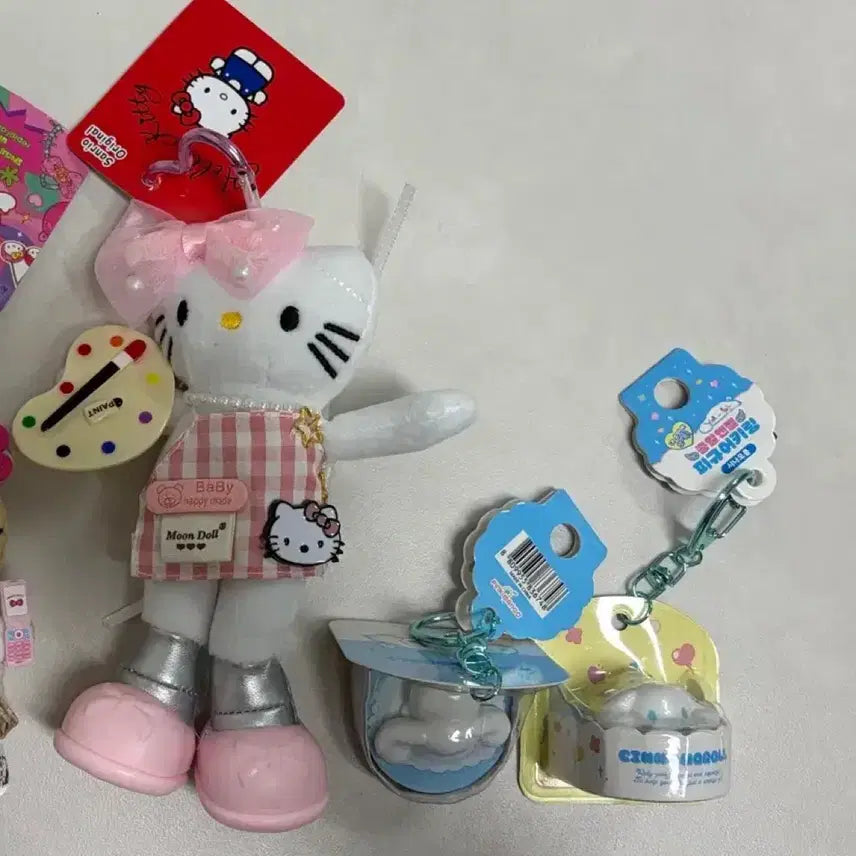 [BUNJANG] Hello Kitty Long Legs Artist Apron Tanning Gyaru Figure Keyring / 헬로키티 롱다리키티 화가 앞치마 태닝키티 갸루키티 / 콩알인형 피규어키링
