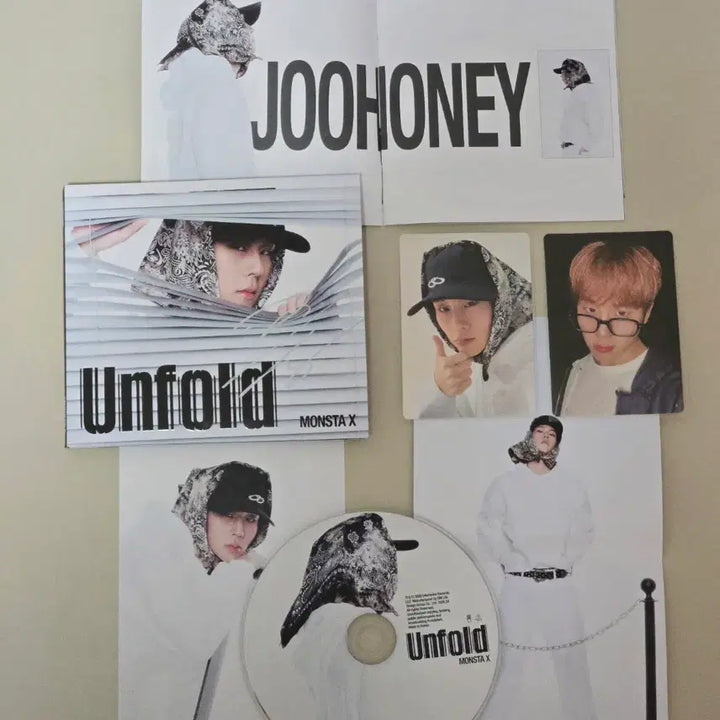 [BUNJANG] MONSTA X Unfold Signed Album (Jooheon) + Nerd Photocard/Postcard / [사인] 몬스타엑스 언폴드 unfold 주헌 사인앨범 + 너드포카/엽서