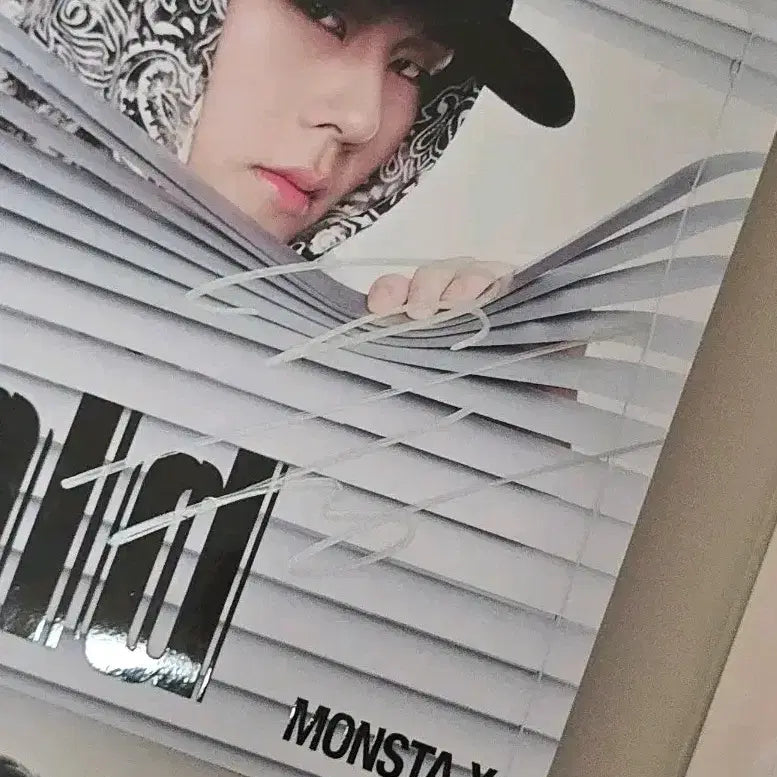 [BUNJANG] MONSTA X Unfold Signed Album (Jooheon) + Nerd Photocard/Postcard / [사인] 몬스타엑스 언폴드 unfold 주헌 사인앨범 + 너드포카/엽서