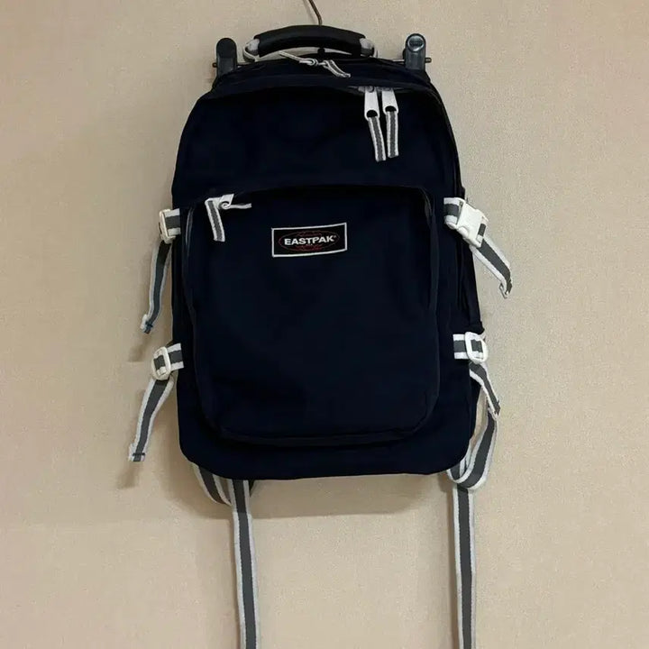 [BUNJANG] Eastpak Provider Backpack Navy / 이스트팩 프로바이더 백팩 배낭