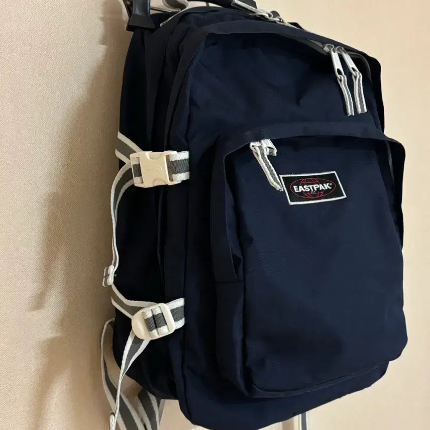 [BUNJANG] Eastpak Provider Backpack Navy / 이스트팩 프로바이더 백팩 배낭