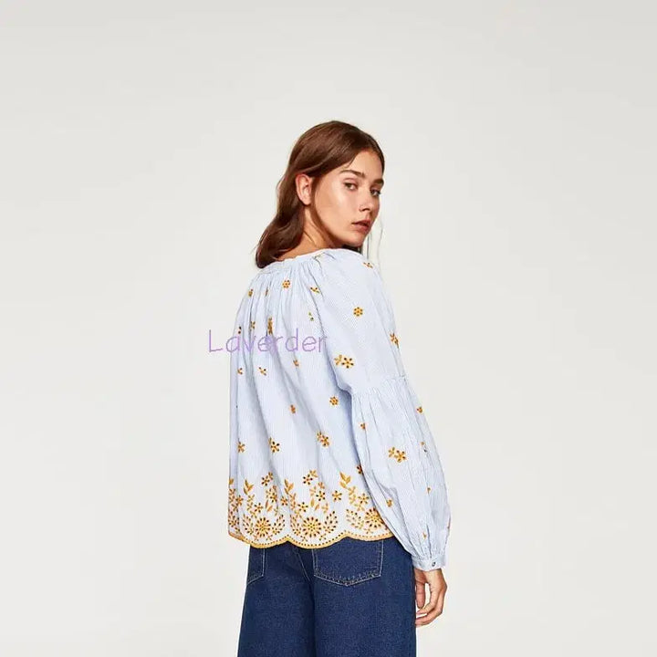 [BUNJANG] ZARA Striped Puff Sleeve Blouse / 자라 플라워 아일렛 스트라이프퍼프 태슬블라우스