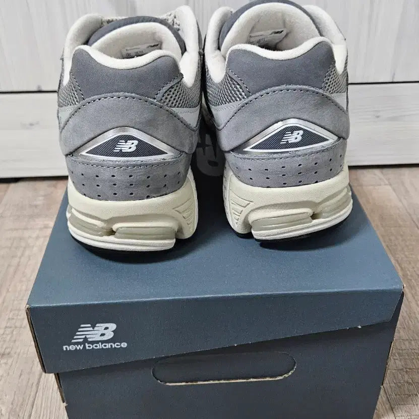 [BUNJANG] New Balance 2002R Premium Vintage Grey / (새상품) 뉴발란스 2002R 프리미엄 빈티지 그레이