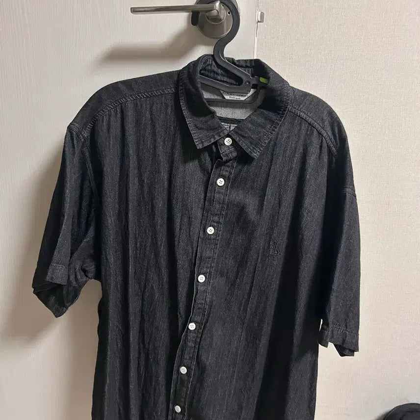 [BUNJANG] La Filer Store Denim Short Sleeve Shirt Medium / 라퍼지스토어 데님 반팔 셔츠 M