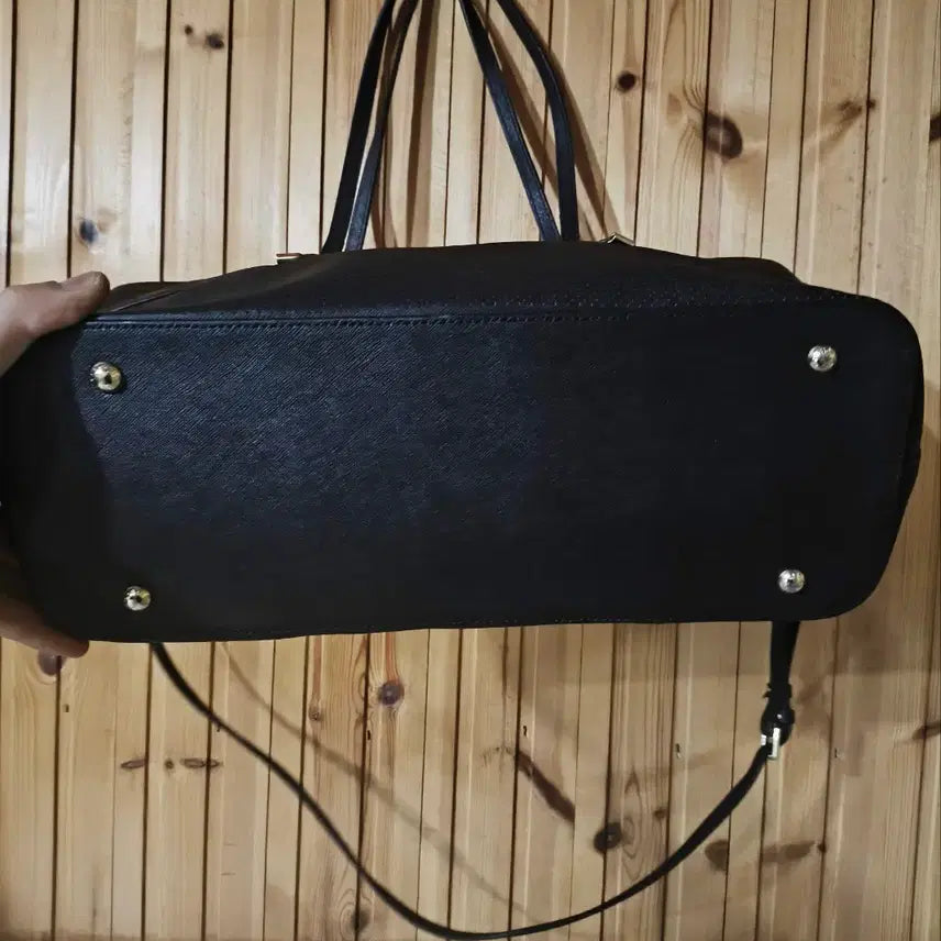 [BUNJANG] Sisley Leather Perforated Shopper Shoulder Bag / 시슬리 가죽 펀칭 쇼퍼백 숄더백