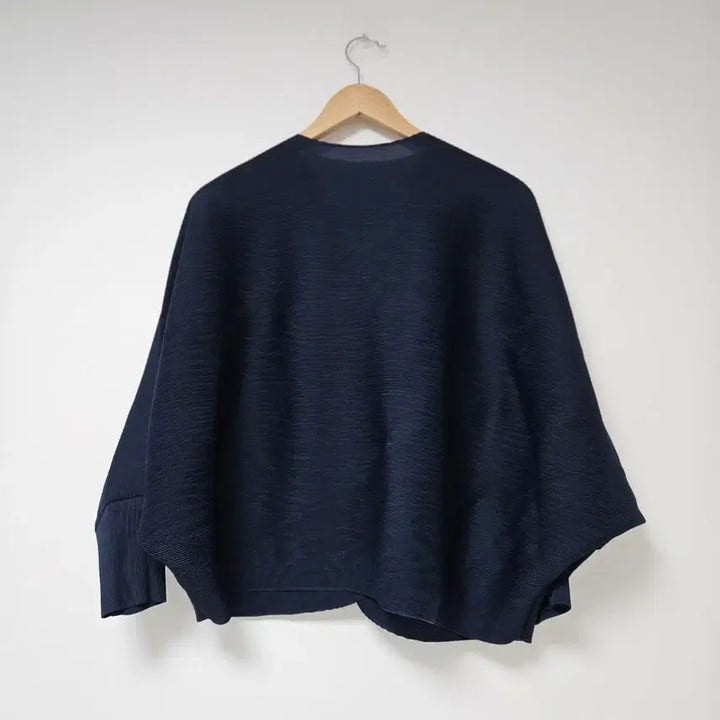 [BUNJANG] Navy Pleated Cardigan Jacket / 플리츠 네이비 가디건 스타일 자켓