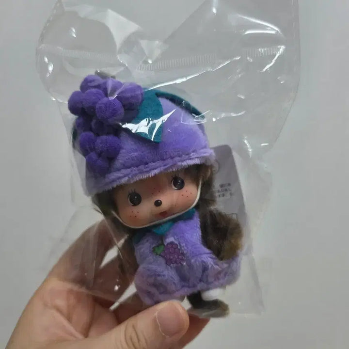 [BUNJANG] Monchhichi Grape Plush Keychain / 포도 몬치치 인형 키링 택포