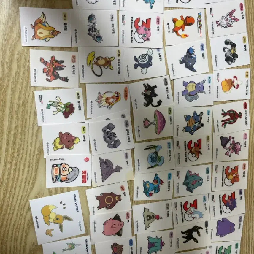 [BUNJANG] Pokemon Stickers 54-Piece Bundle / 포켓몬띠부실 65장 일괄판매 (사진2장)