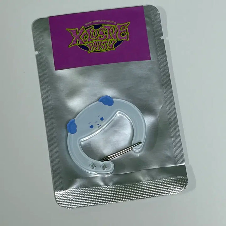 [BUNJANG] XDIZ Juyeon Zzup Carabiner / 엑디즈 주연 쭈프 카라비너