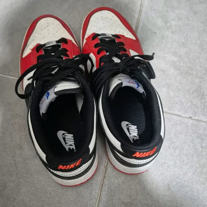 [BUNJANG] Nike Dunk Low NBA 75th Anniversary Chicago Bulls / 나이키 덩크 로우 NBA 75주년 시카고 270팔아요