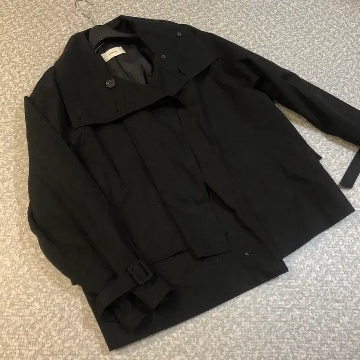 [BUNJANG] High Neck Balloon Fit Windbreaker Jacket / 바스락 자켓 점퍼 야상 사파리 하이넥 바람막이 벌룬 블랙 검정 트렌치