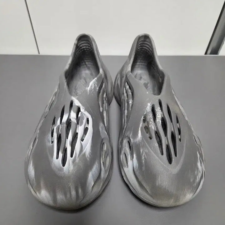 [BUNJANG] Adidas Yeezy Foam Runner MX Granite IE4931 / 아디다스 이지 폼러너 믹스 그래닛 (IE4931)