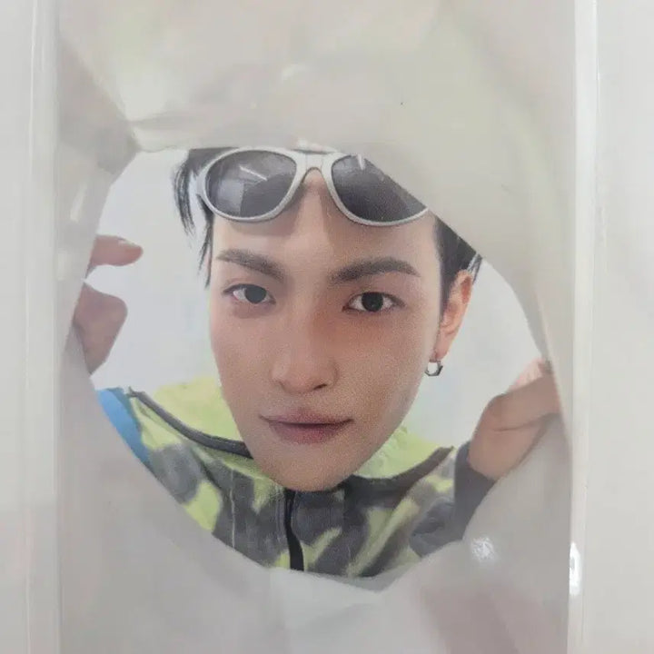 [SOLD OUT] [BUNJANG] ATEEZ Aniteez Hongjoong Stamp Photocard / 에이티즈 애니티즈 스탬프 포카 양도 홍중