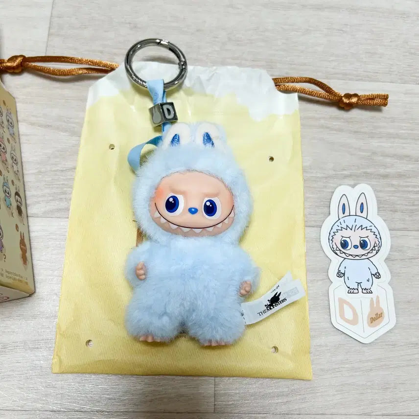 [BUNJANG] Labubu My Heart Keyring / 새상품) 라부부 내마음속의 키링 판매