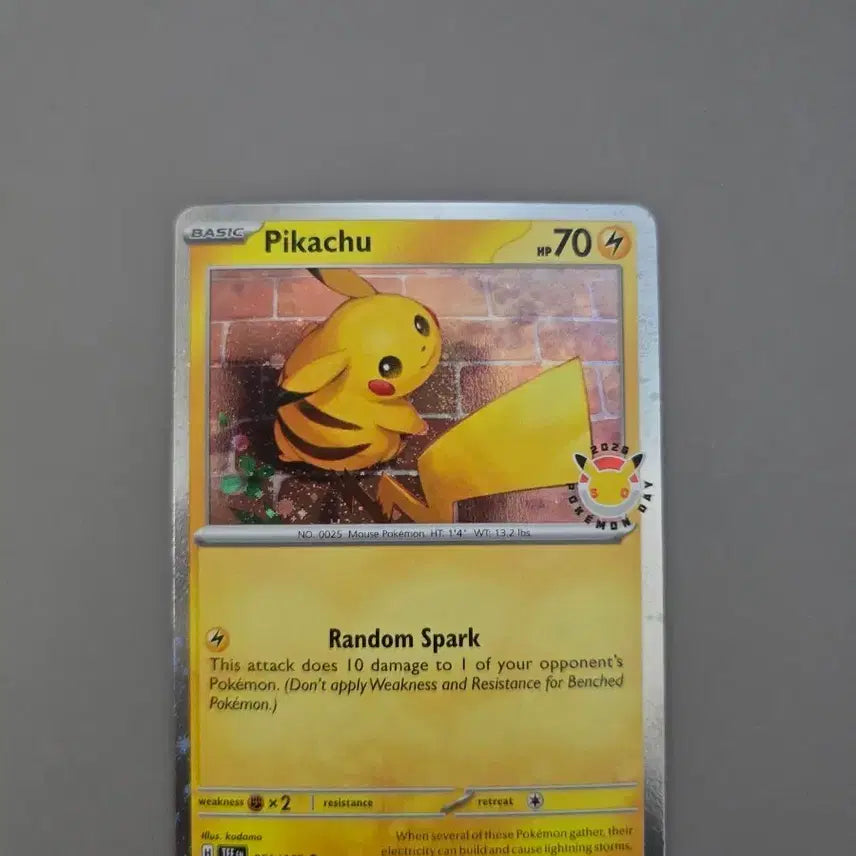 [BUNJANG] North American 30th Anniversary Swirl Pikachu Card - A Grade / 북미 30주년 스월 피카츄 a급