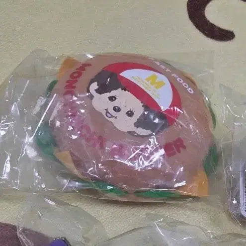 [BUNJANG] Monchhichi Hamburger Pouch / 몬치치 햄버거 파우치 택포