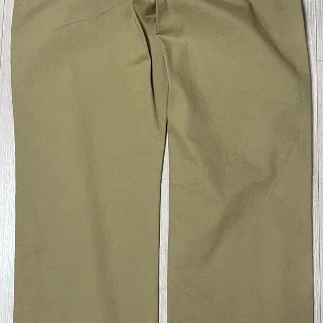 [BUNJANG] DEMIL LOT.030 Khaki Chino Trousers / 데밀 LOT.030 카키 치노 트라우저