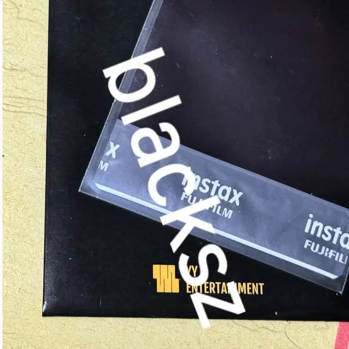 [BUNJANG] Park Ji Hoon Signed Autographed Polaroid POB / 박지훈 미공개 친필 싸인 폴라로이드(갈색머리)