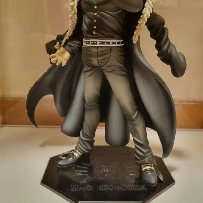 [BUNJANG] One Piece POP EX Crocodile Figure (Repainted Ver.) / 원피스 pop ex크로커다일(리페인트ver)피규어
