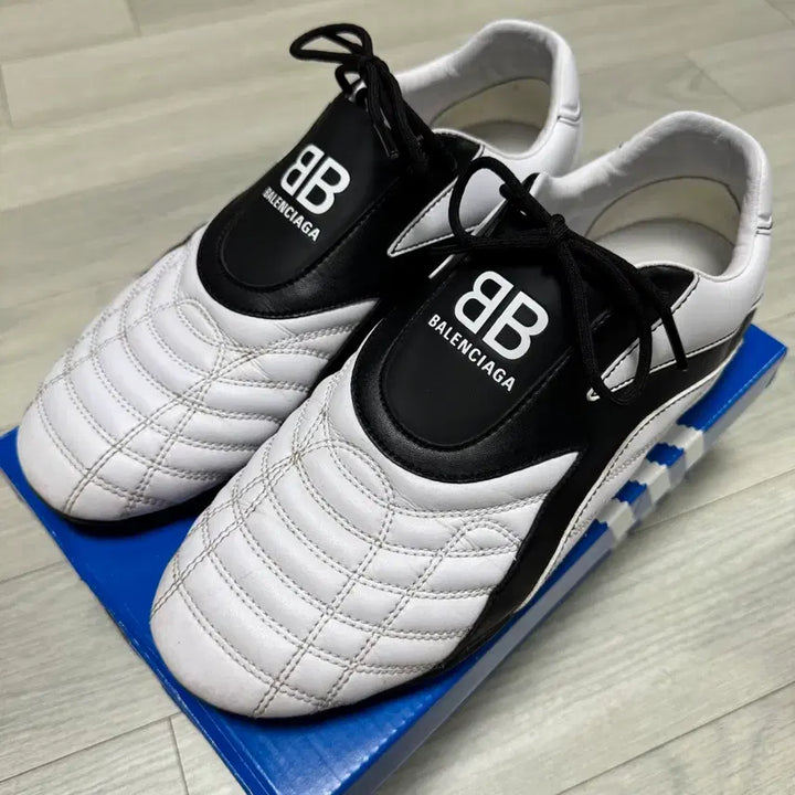 [BUNJANG] Balenciaga Speed Runner Size 41 / 발렌시아가 젠 41