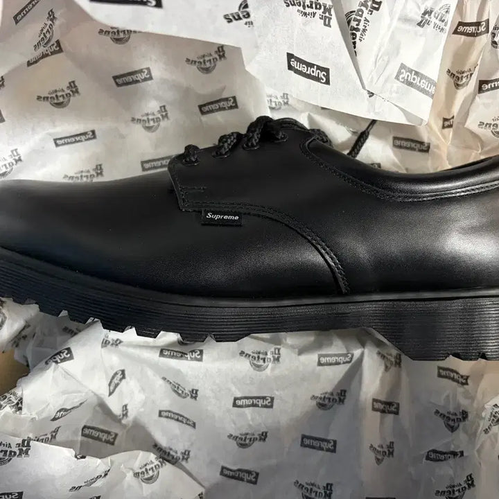 [BUNJANG] Supreme Dr. Martens Size 300 / 슈프림 닥터마틴 300사이즈