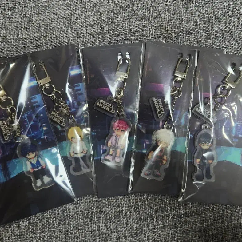 [BUNJANG] PLAVE Pixel World Keyring Set Bundle Set / 플레이브 픽셀월드 키링 세트 일괄