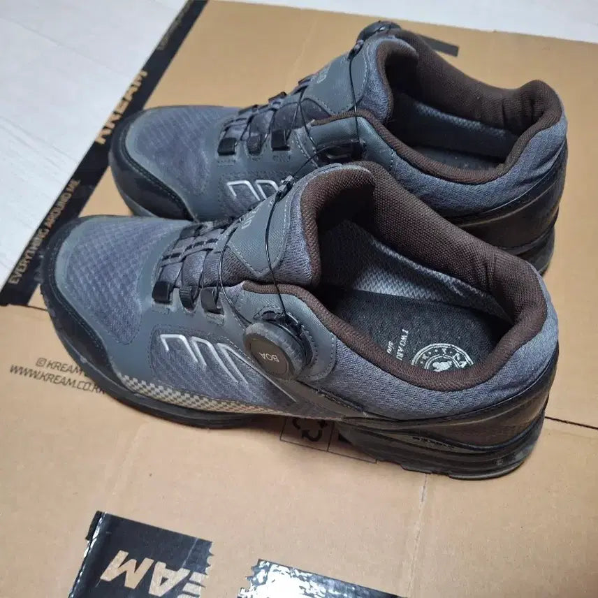 [BUNJANG] Narziio Dial Hiking Boots - Grey - 265mm / 나르지오 다이얼 등산화 그레이 265