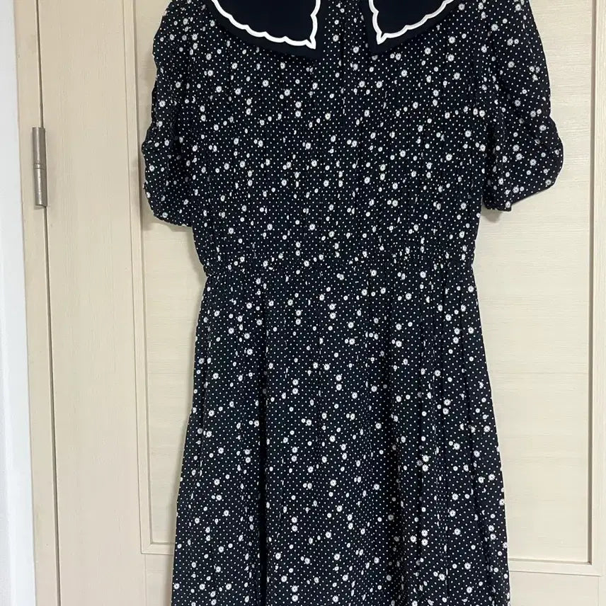 [BUNJANG] BEAKER One-Piece Dress / 비이커 원피스