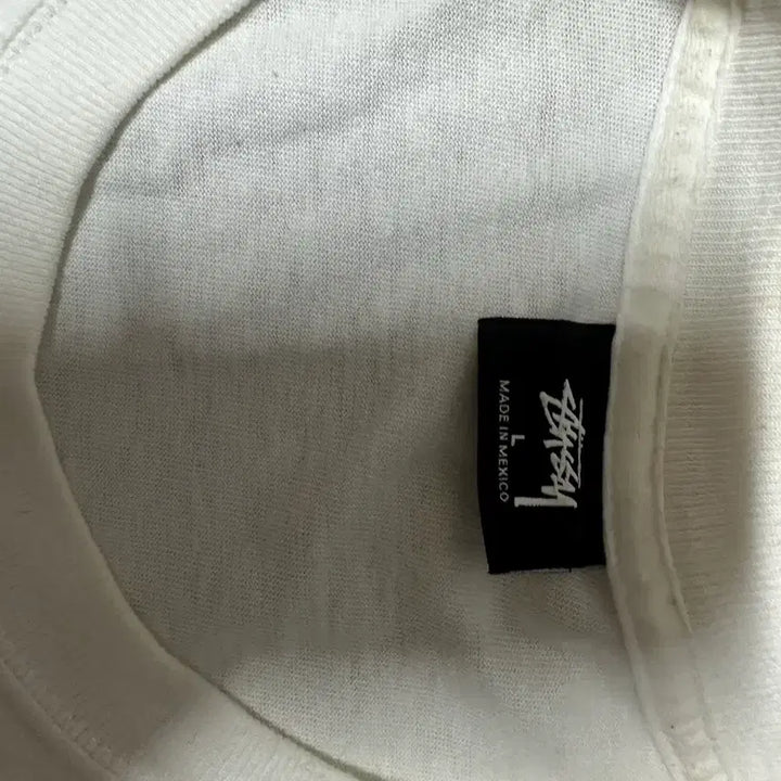 [BUNJANG] Stussy Long Sleeve T-Shirt White / 스투시 롱슬리브