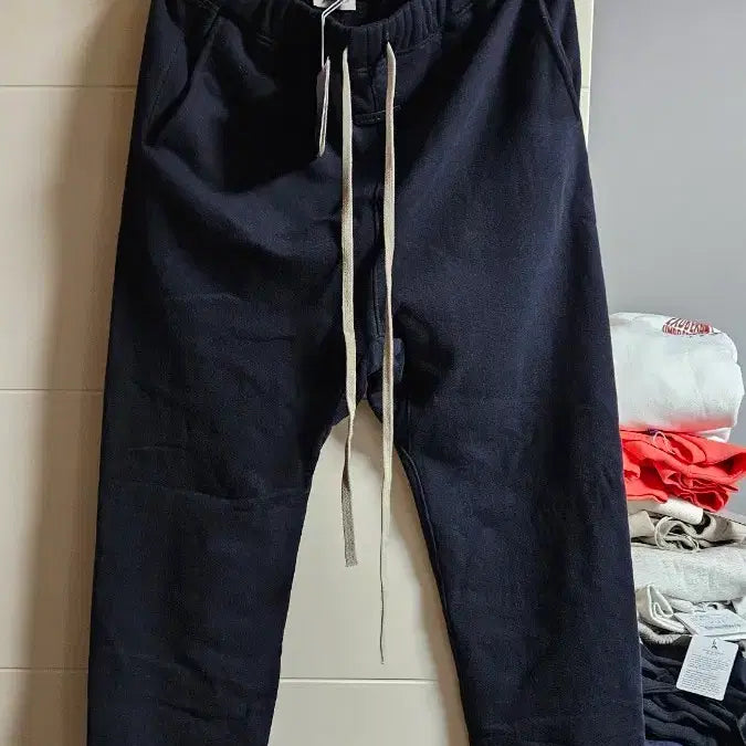 [BUNJANG] Fear of God (FOG) Black Training Jogger Pants / 피어오브갓 피오갓 FOG 트레이닝 조거 팬츠 블랙 릭오웬스
