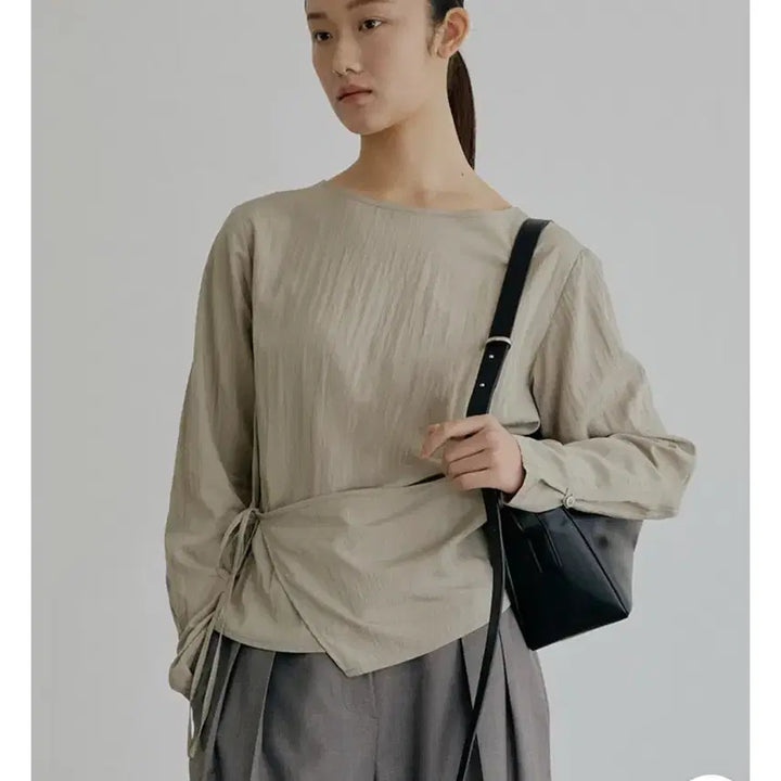 [BUNJANG] Artied Blouse - Khaki Beige (S) / (새상품)아티드 블라우스